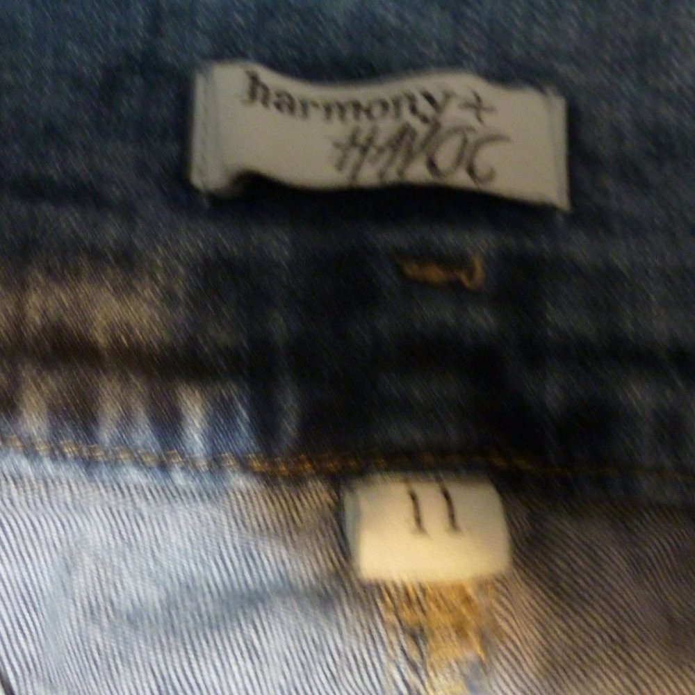 Harmony + Havoc Stretchy High-Waist Distressed Washed Jeans – Size 11 - Picture 8 of 11